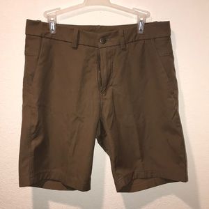 Lululemon men’s commission chino shorts
